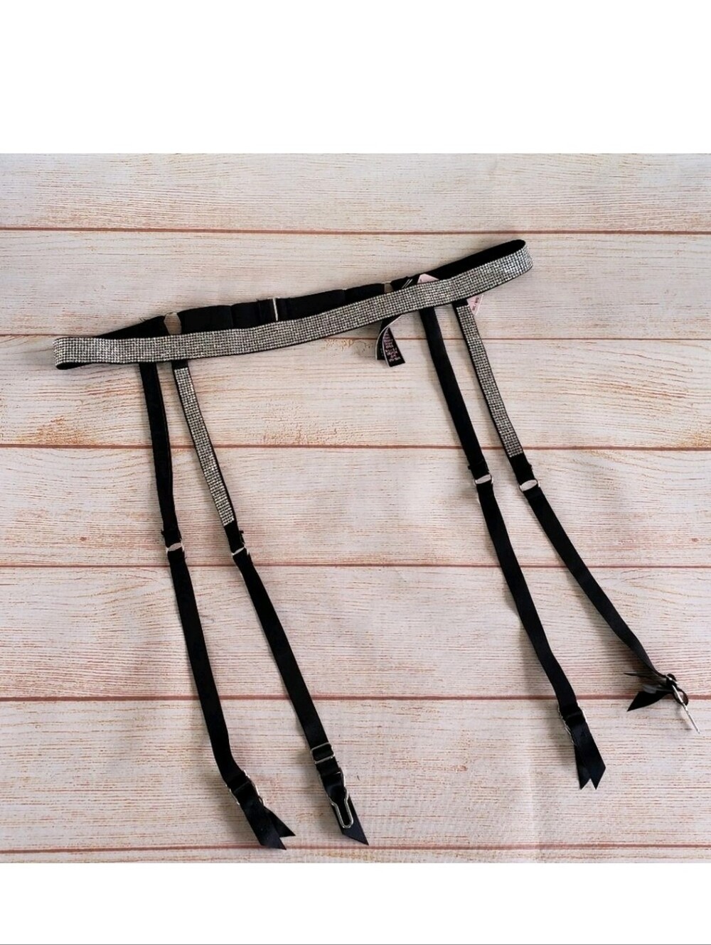 Victoria's secret very sexy shine strap garter belt MEDIUM LARGE BLACK